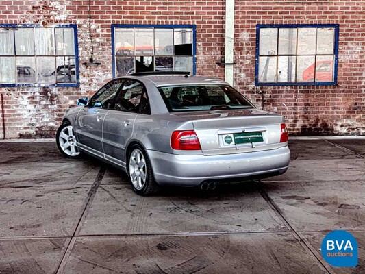 Audi S4 2.7 V6 Quattro Biturbo 265pk 2002