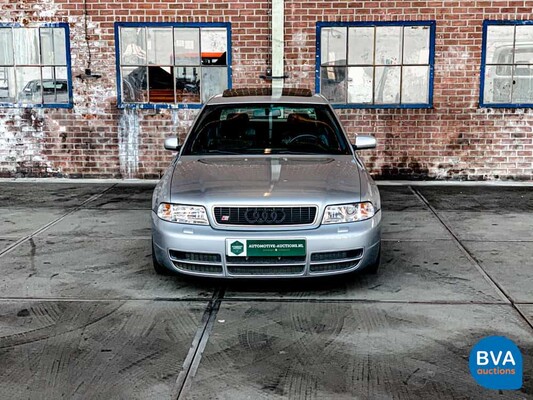 Audi S4 2.7 V6 Quattro Biturbo 265 PS 2002.