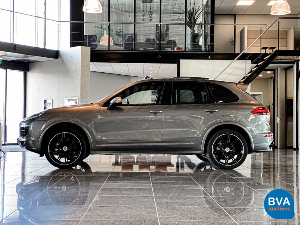 Porsche Cayenne S4.2D V8 385 PS 2015 FACELIFT, JG-560-L.