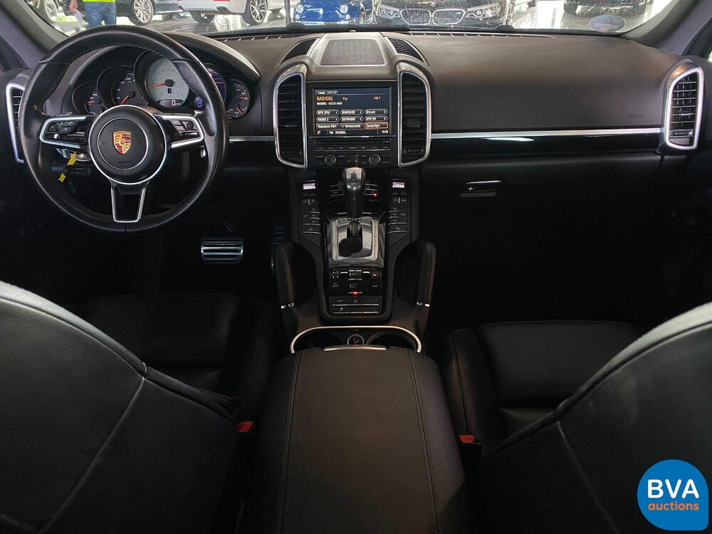 Porsche Cayenne S4.2D V8 385 PS 2015 FACELIFT, JG-560-L.