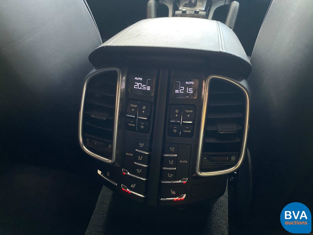 Porsche Cayenne S4.2D V8 385 PS 2015 FACELIFT, JG-560-L.