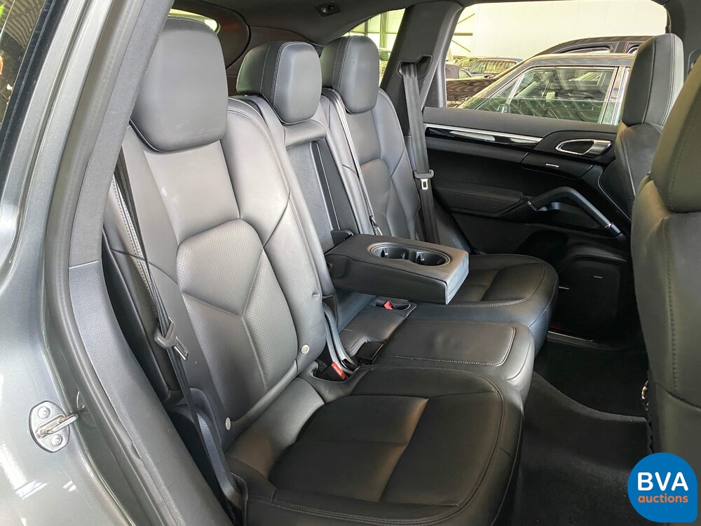Porsche Cayenne S4.2D V8 385 PS 2015 FACELIFT, JG-560-L.