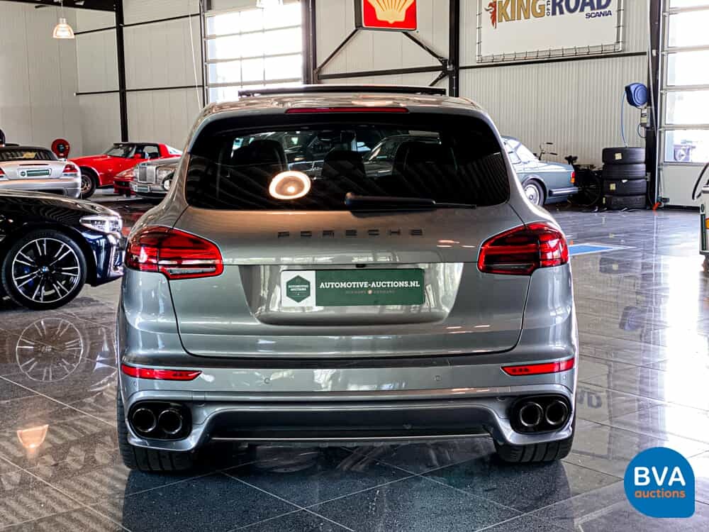 Porsche Cayenne S4.2D V8 385 PS 2015 FACELIFT, JG-560-L.
