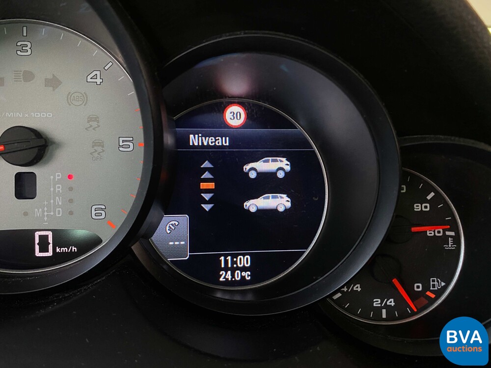 Porsche Cayenne S4.2D V8 385 PS 2015 FACELIFT, JG-560-L.