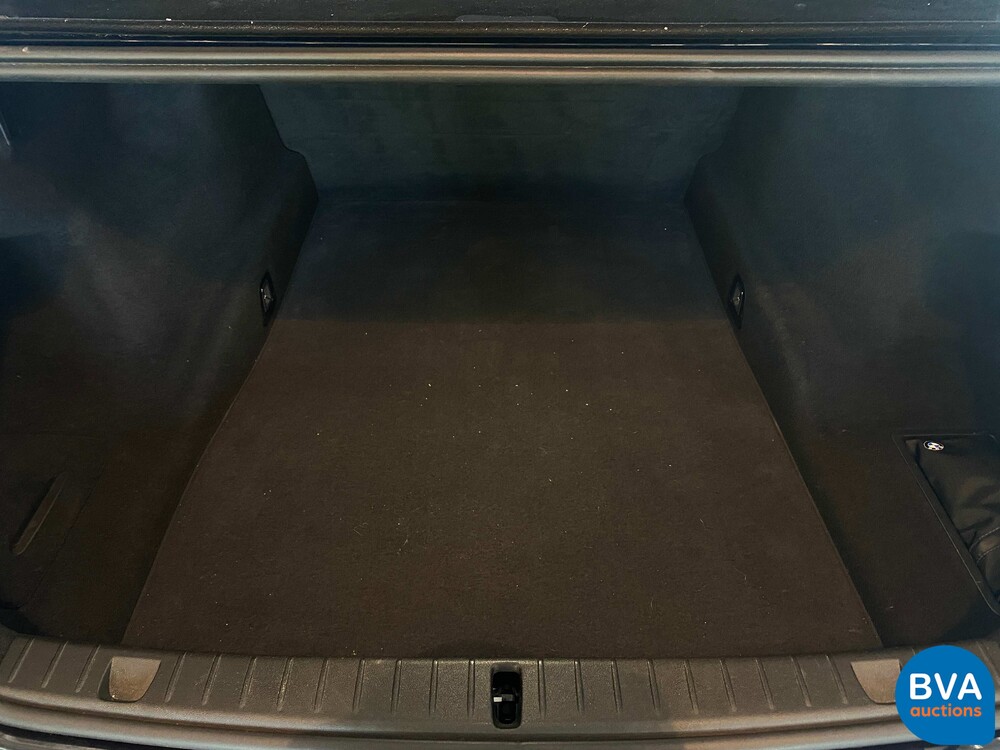 BMW 750Li xDrive M-Sport LANG 449pk M-Paket 2016-MY, HK-625-K.