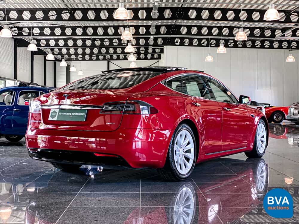 Tesla Model S 90D Basis 422pk 2017 ORG-NL FACELIFT, NR-062-Z.