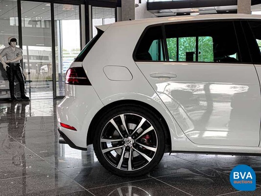 Volkswagen Golf 2.0 TSI GTI Performance 2019 -WARRANTY-, G-914-TT.