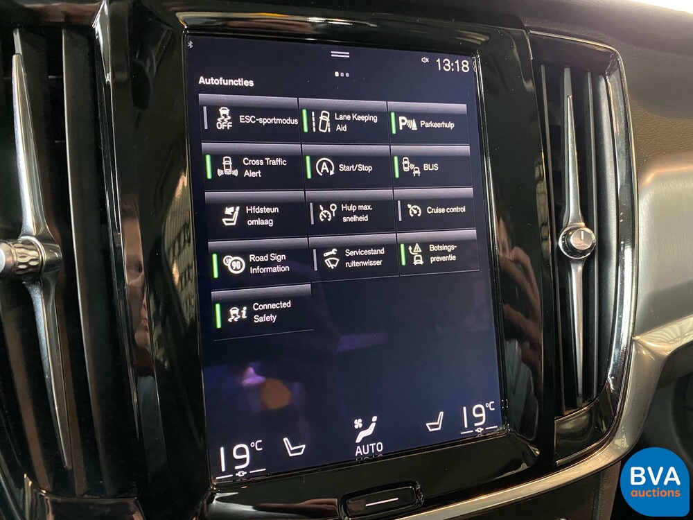 Volvo S90 2.0 D3 Momentum+ -Original NL-NEU-MODELL, RG-049-R.