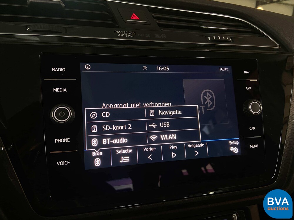 Volkswagen Touran 1.5 TSI Highline Business R 7Personen 150PS 2019 -GARANTIE-, J-504-LS.