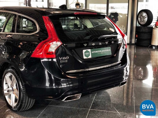 Volvo V60 2.4 D6 AWD Plug-in Hybrid Summum 285 PS 2014, NF-726-V.