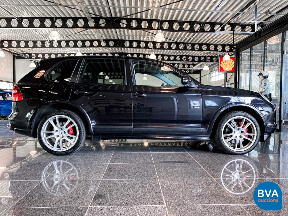 Porsche Cayenne GTS4.8 V8 405 PS 2009, 4-SHZ-83.