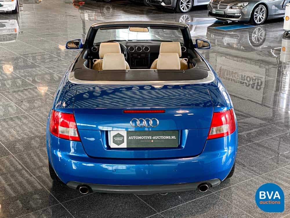 Audi A4 Cabrio 2.4 V6 YOUNGTIMER 170 PS 2003, 6-XXT-40.