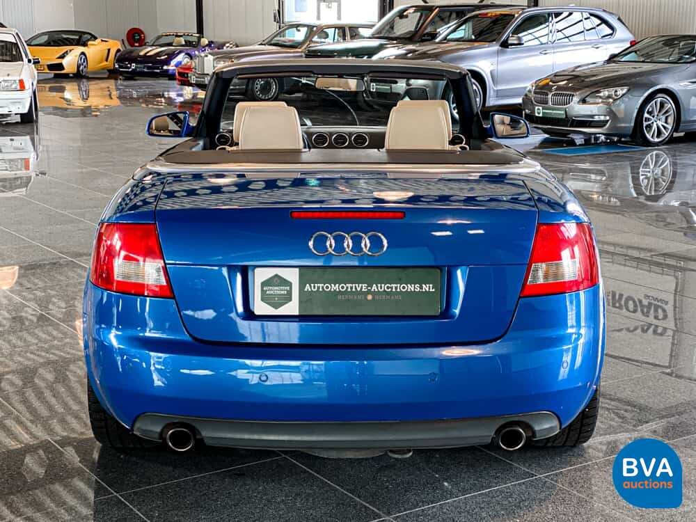 Audi A4 Cabrio 2.4 V6 YOUNGTIMER 170 PS 2003, 6-XXT-40.