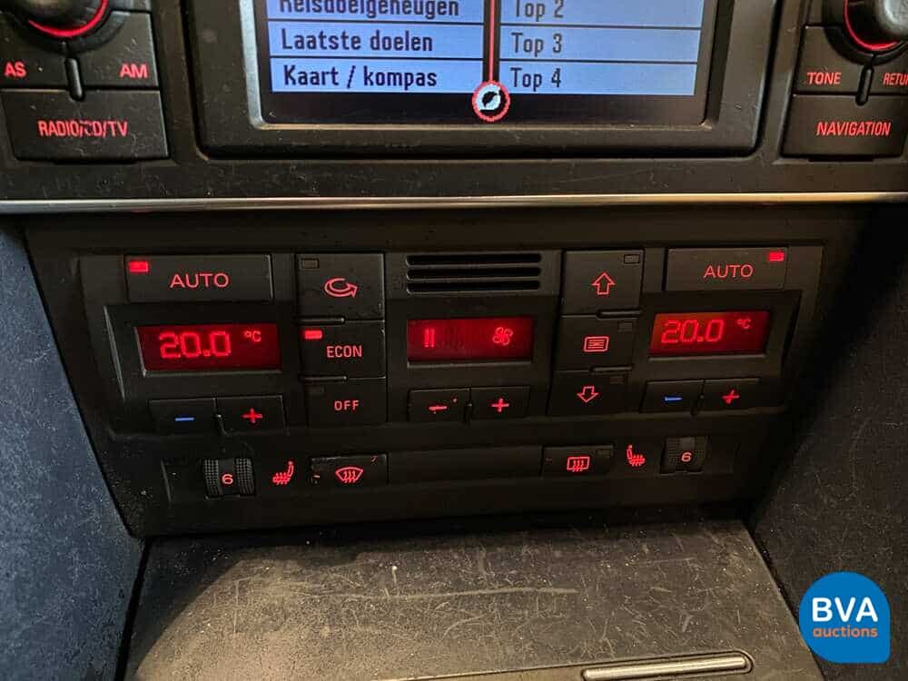 Audi A4 Cabrio 2.4 V6 YOUNGTIMER 170 PS 2003, 6-XXT-40.