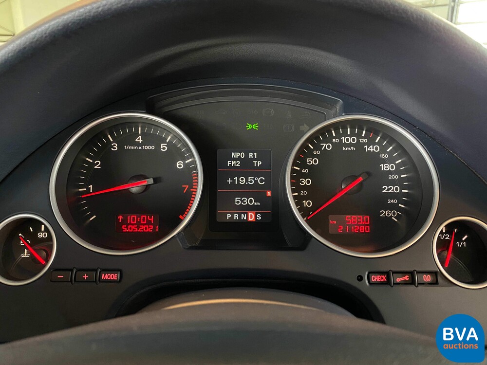 Audi A4 Cabrio 2.4 V6 YOUNGTIMER 170 PS 2003, 6-XXT-40.