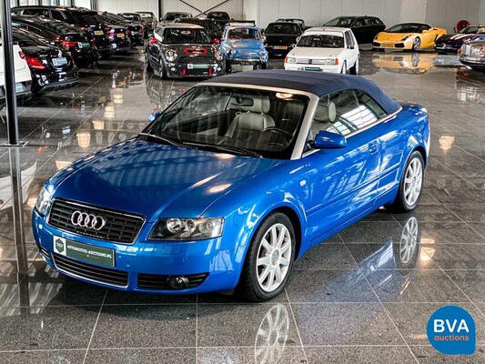 Audi A4 Cabriolet 2.4 V6 YOUNGTIMER 170pk 2003, 6-XXT-40