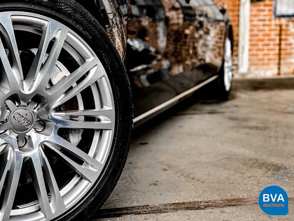 Audi A8 Limousine 4.2 TDI Quattro Stretched Long - 1 or 2-351hp 2013, 52-ZVN-4.