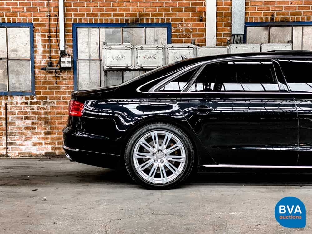 Audi A8 Limousine 4.2 TDI Quattro Stretched Long - 1 or 2-351hp 2013, 52-ZVN-4.