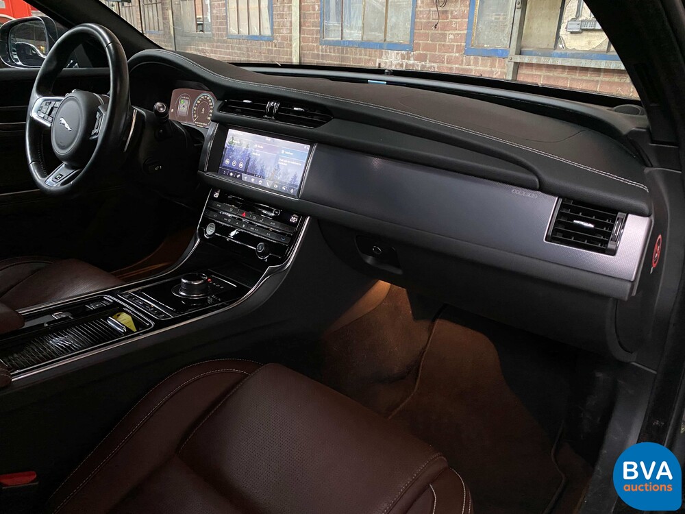 Jaguar XF 2.0d Portfolio 180hp R-Sport 2018 Org-NL WARRANTY, TJ-725-S.