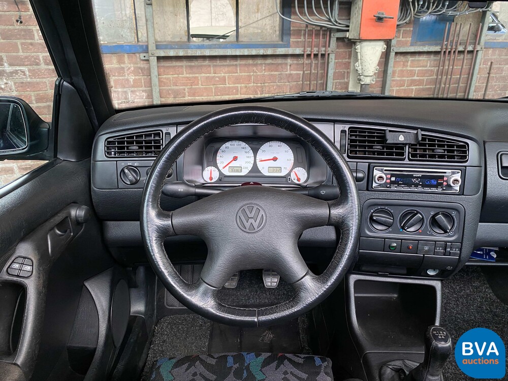 Volkswagen Golf 1.8 Cabriolet -Original Dutch- 1997, PX-ZB-77.