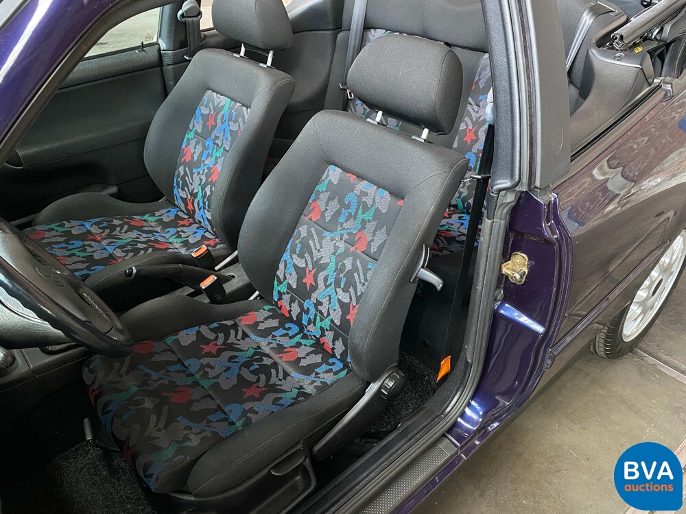 Volkswagen Golf 1.8 Cabriolet -Original Dutch- 1997, PX-ZB-77.