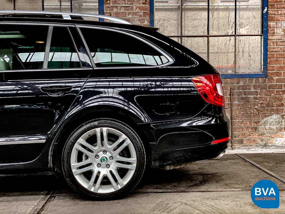 Skoda Superb Combi 1.8 TSI DSG Elegance Automatic 2011 -Org. NL-, 90-SVN-1.