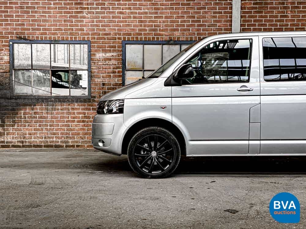 Volkswagen Transporter Wheelchair 2.0 TDI Double Cab 140hp T5 L2H1 DSG 2013, VD-977-V.