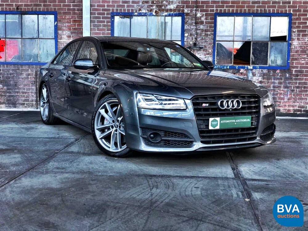 Audi S8 PLUS 4.0 TFSI plus Quattro 605pk 2016 Ceramic Facelift.