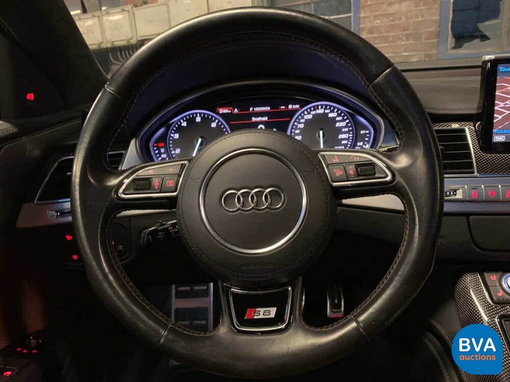 Audi S8 PLUS 4.0 TFSI plus Quattro 605pk 2016 Ceramic Facelift.