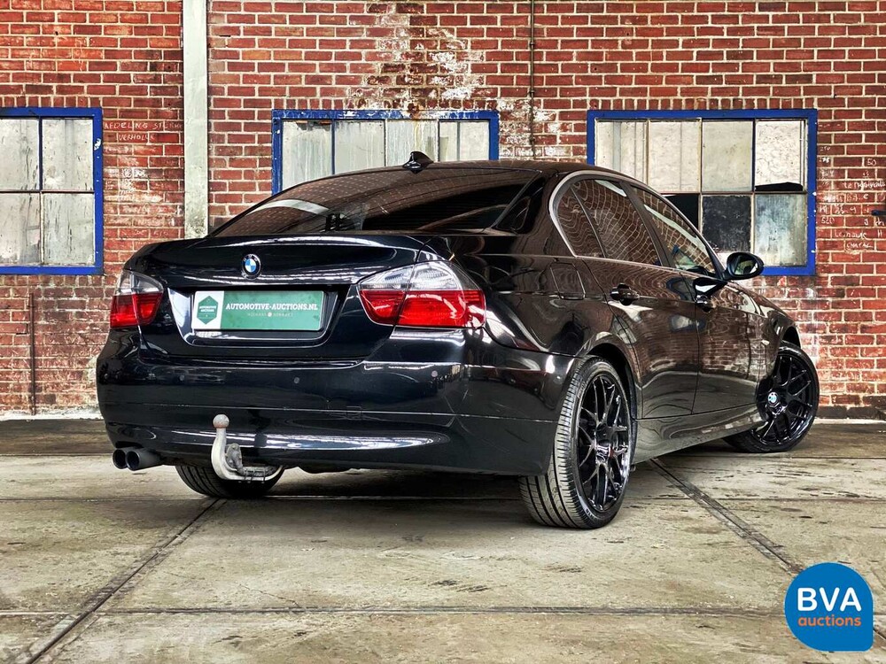 BMW 325xi 3-Series 218hp 2005, 73-LGJ-5.