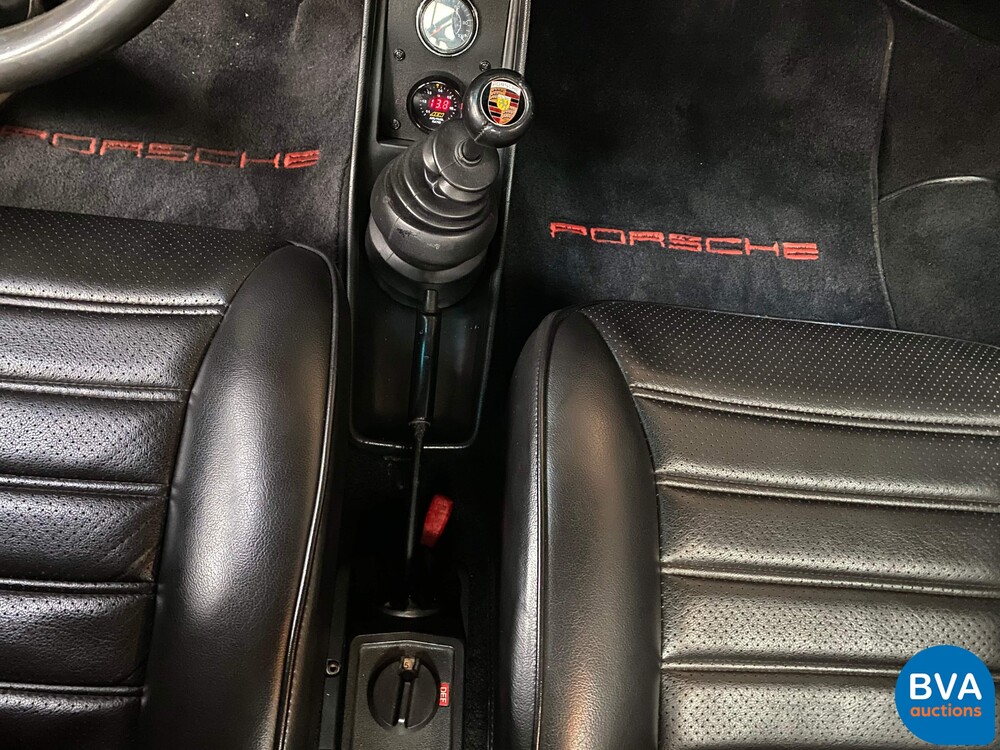 Porsche 911 3.3 Turbo Coupe 930 301PK, G-065-BZ.