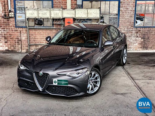 Alfa Romeo Giulia VELOCE 2.2 AWD 2017 209hp ORG-NL, NS-867-T.