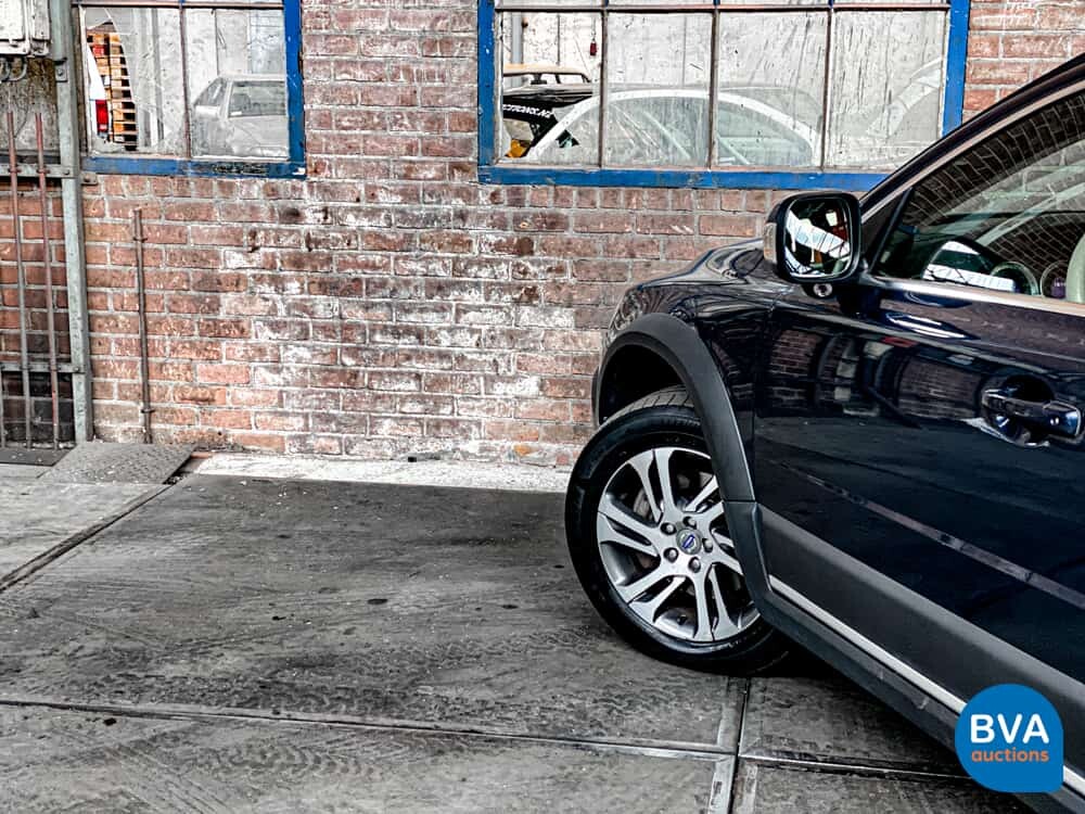 Volvo XC70 D3 Limited Edition 163hp -Org. NL- 2011, 28-SVG-8.