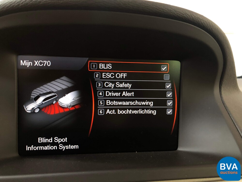 Volvo XC70 D3 Limited Edition 163hp -Org. NL- 2011, 28-SVG-8.