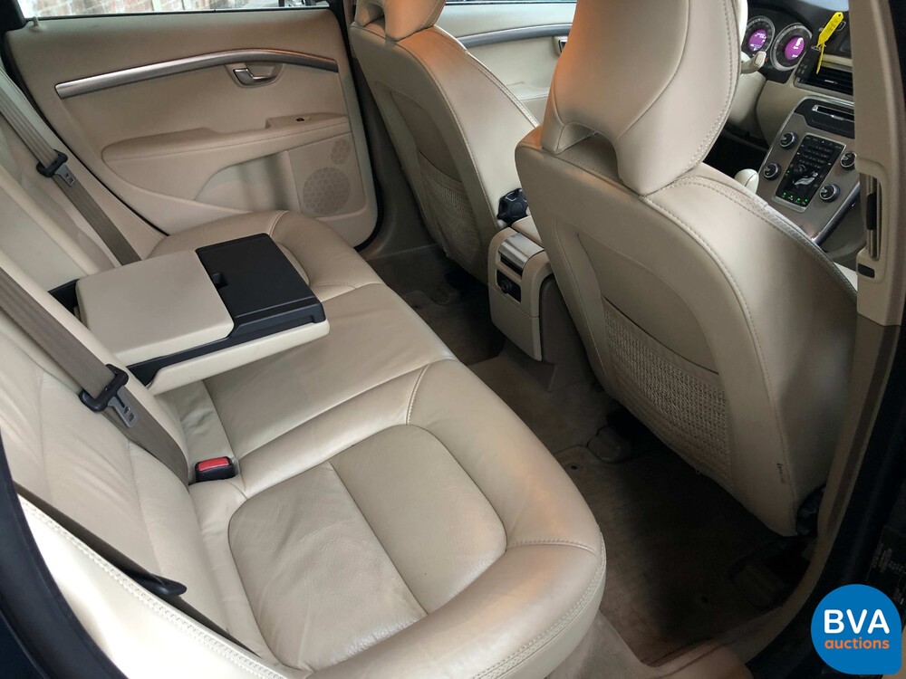 Volvo XC70 D3 Limited Edition 163hp -Org. NL- 2011, 28-SVG-8.