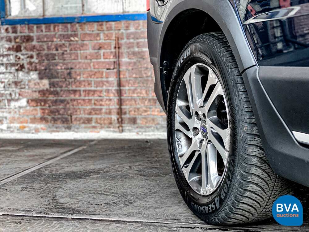 Volvo XC70 D3 Limited Edition 163hp -Org. NL- 2011, 28-SVG-8.