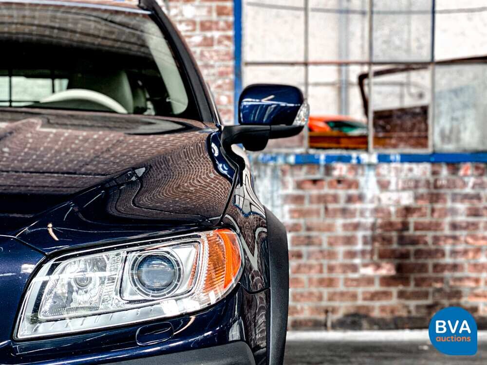 Volvo XC70 D3 Limited Edition 163hp -Org. NL- 2011, 28-SVG-8.