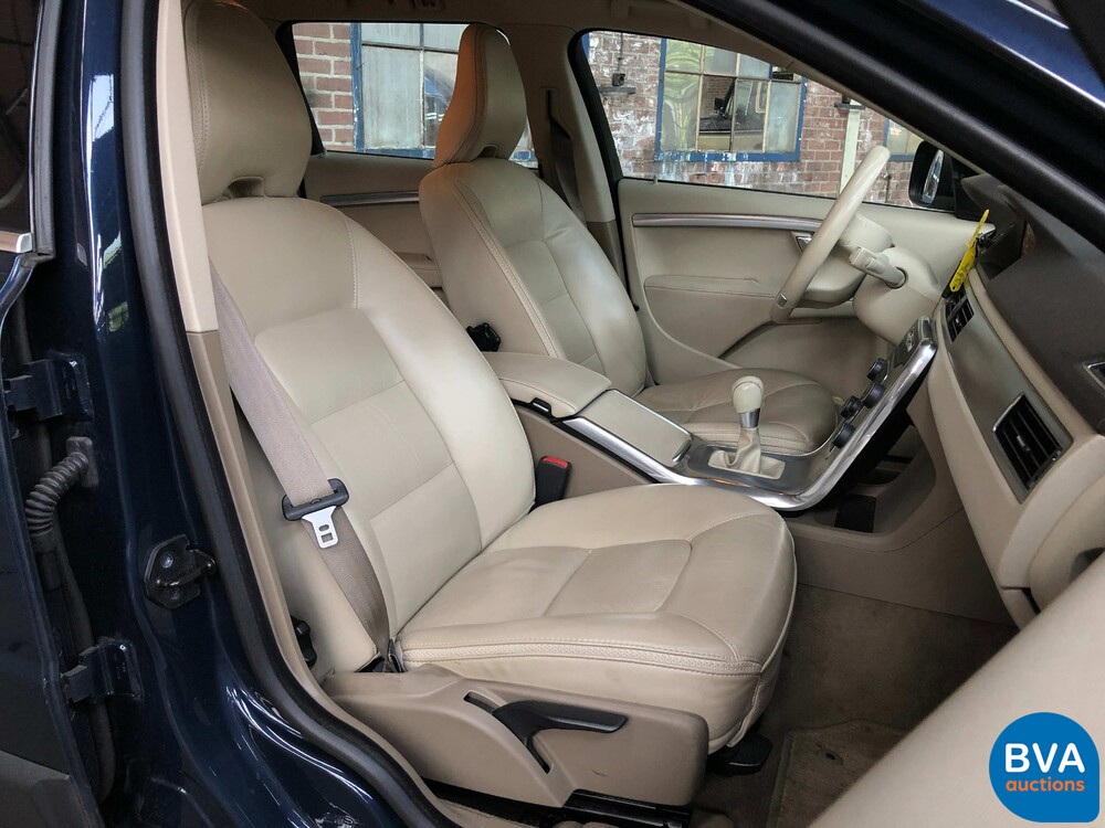 Volvo XC70 D3 Limited Edition 163hp -Org. NL- 2011, 28-SVG-8.