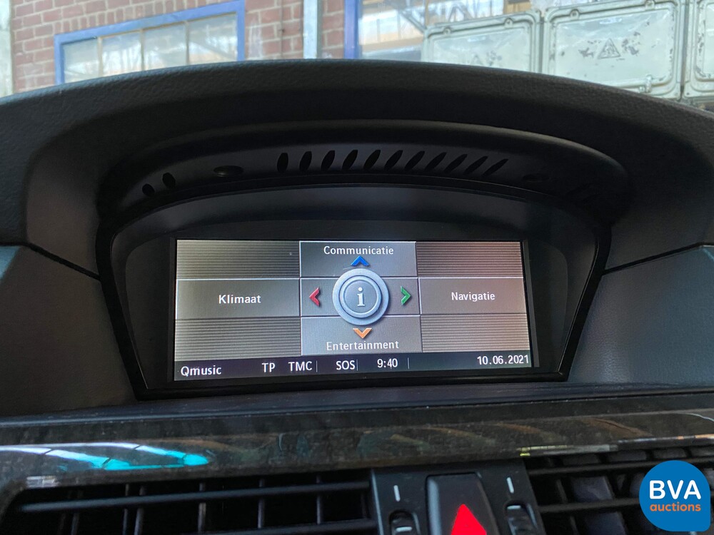 BMW 545i Saloon 4.4 V8 333pk -ORG NL- 5-Series E60 2004, 29-NT-NB.