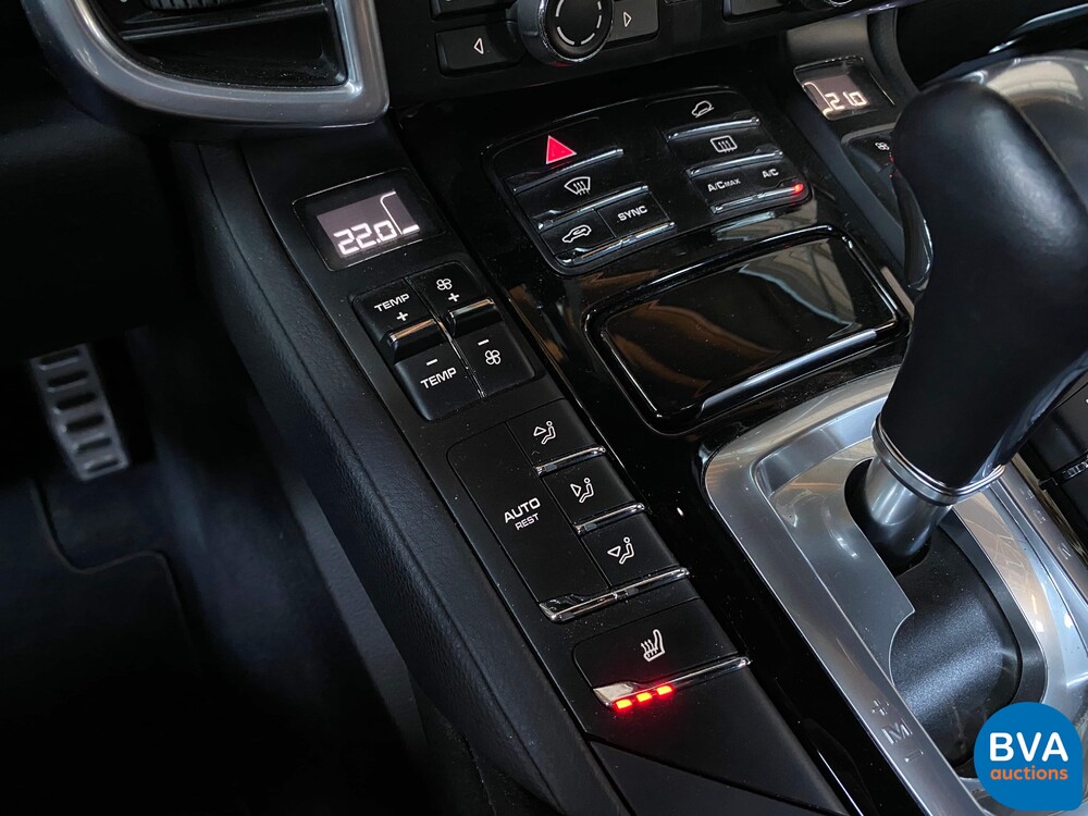 Porsche Cayenne S3.0 E-Hybrid 416pk 2015 Hybrid ORG-NL, HF-547-H.