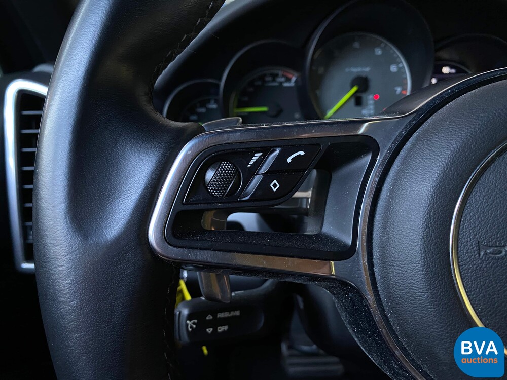 Porsche Cayenne S3.0 E-Hybrid 416pk 2015 Hybrid ORG-NL, HF-547-H.