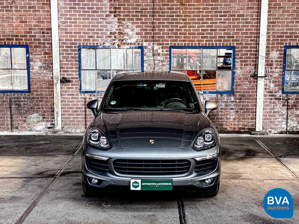 Porsche Cayenne S3.0 E-Hybrid 416pk 2015 Hybrid ORG-NL, HF-547-H.