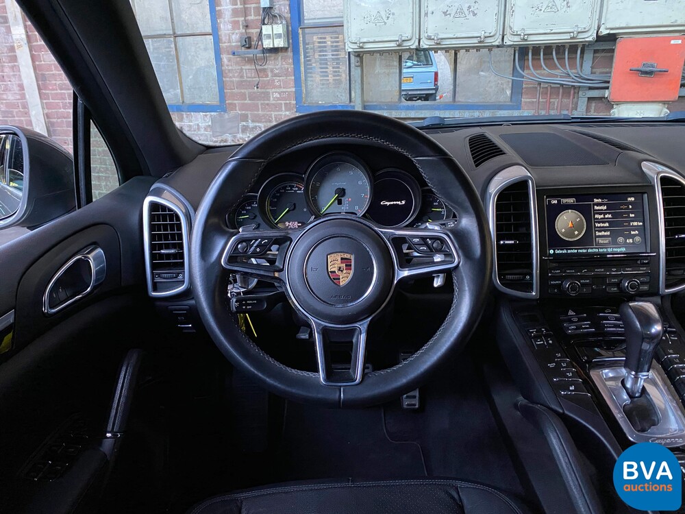 Porsche Cayenne S3.0 E-Hybrid 416pk 2015 Hybrid ORG-NL, HF-547-H.