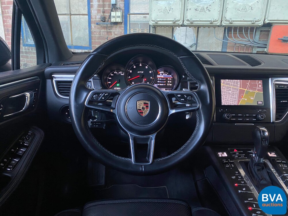 Porsche Macan GTS V6 Bi-Turbo 360hp 2016 Facelift, L-748-DB.