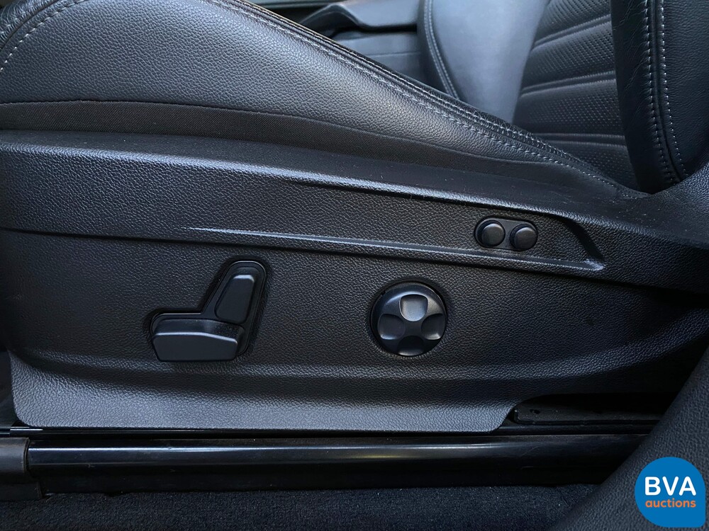 Alfa Romeo Stelvio 2.0T Q4 280hp AWD 2018, XK-318-N.