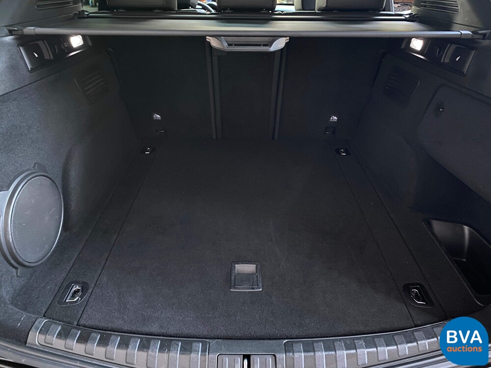 Alfa Romeo Stelvio 2.0T Q4 280hp AWD 2018, XK-318-N.