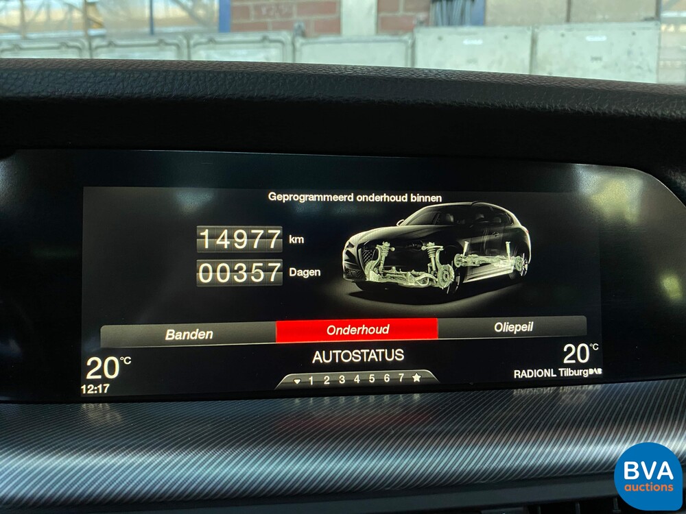 Alfa Romeo Stelvio 2.0T Q4 280hp AWD 2018, XK-318-N.