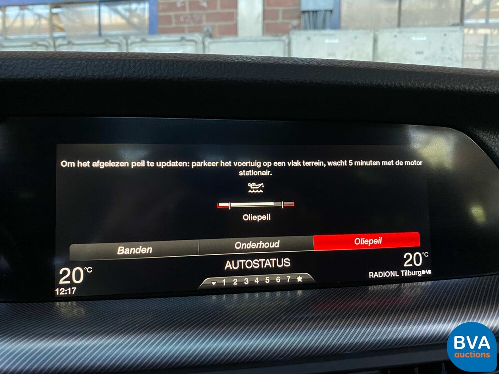 Alfa Romeo Stelvio 2.0T Q4 280hp AWD 2018, XK-318-N.