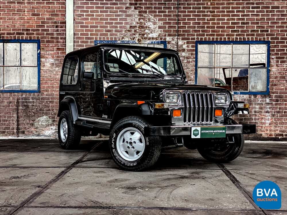 Jeep Wrangler 4.0i Laredo Wagon 4WD 178hp 1992 -Org. NL-, VS-49-JR.