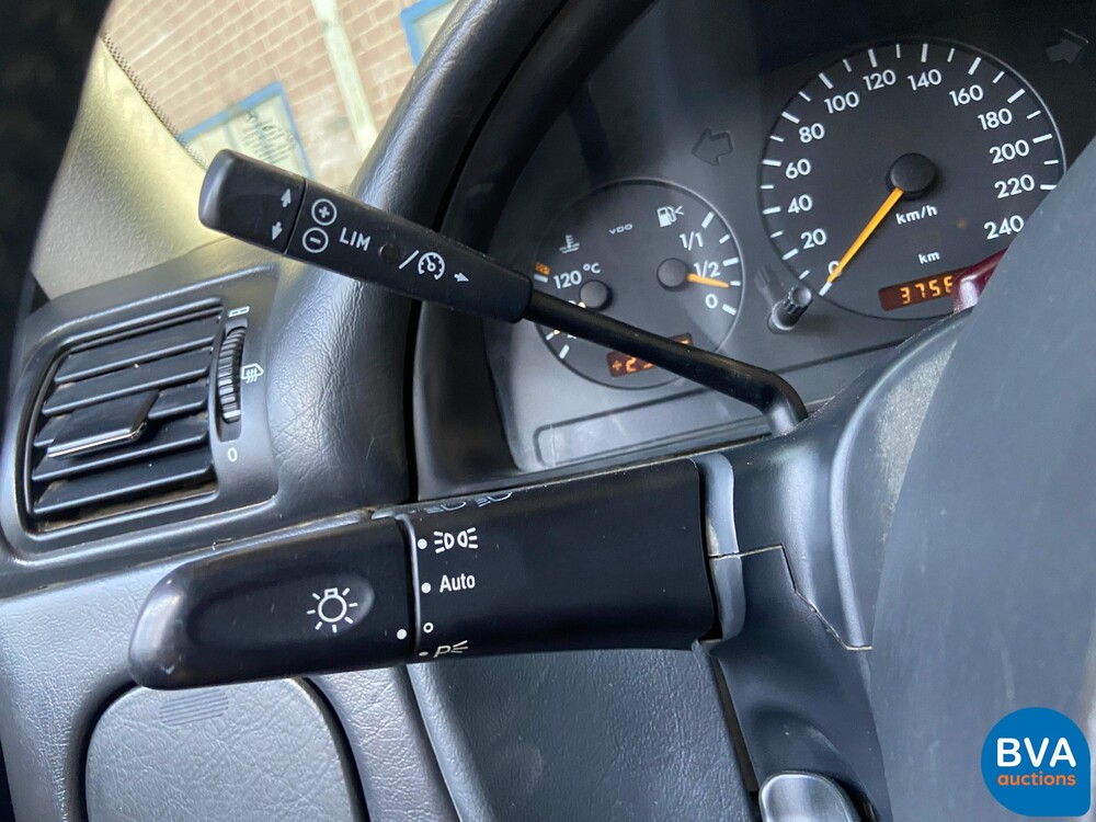 Mercedes-Benz ML270 CDI Gray License Plate M-Class 2002 -Org. NL-, 49-BF-VP.